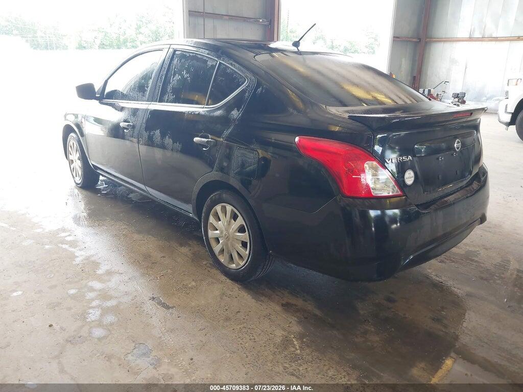 3N1CN7AP3HL883581 2017 NISSAN VERSA photo no. 3