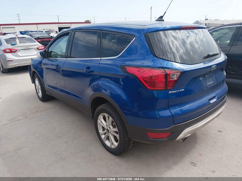 1FMCU0GD0KUB15599 2019 FORD ESCAPE photo no. 3
