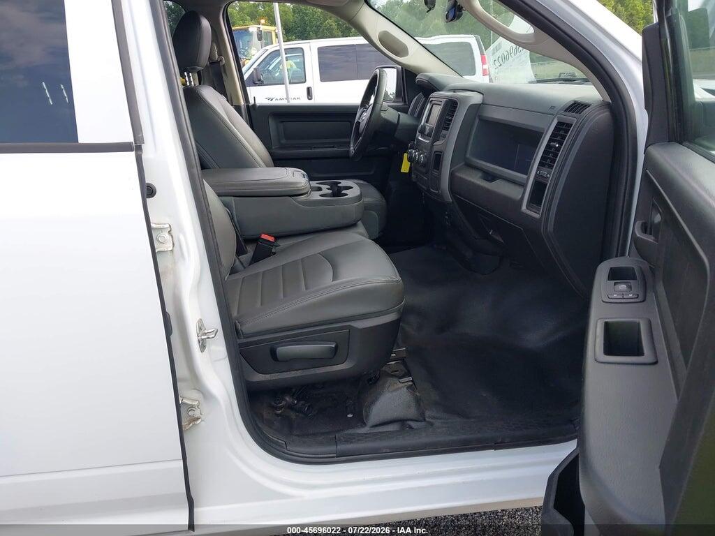 1C6RR7FG2LS149715 2020 RAM 1500 CLASSIC photo no. 5