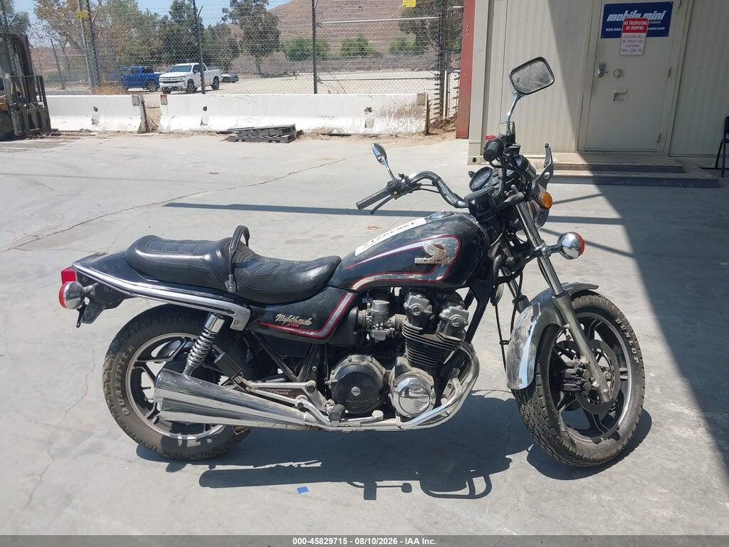 JH2RC0126CM007084 1982 HONDA CB750 photo no. 11