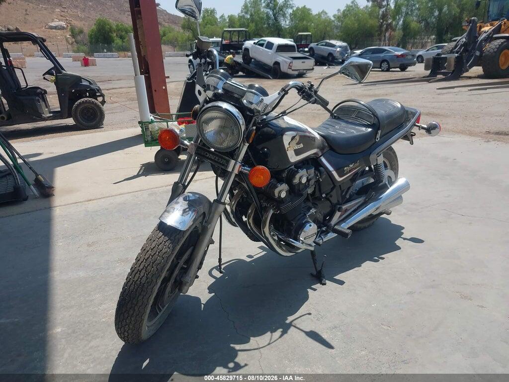 JH2RC0126CM007084 1982 HONDA CB750 photo no. 2