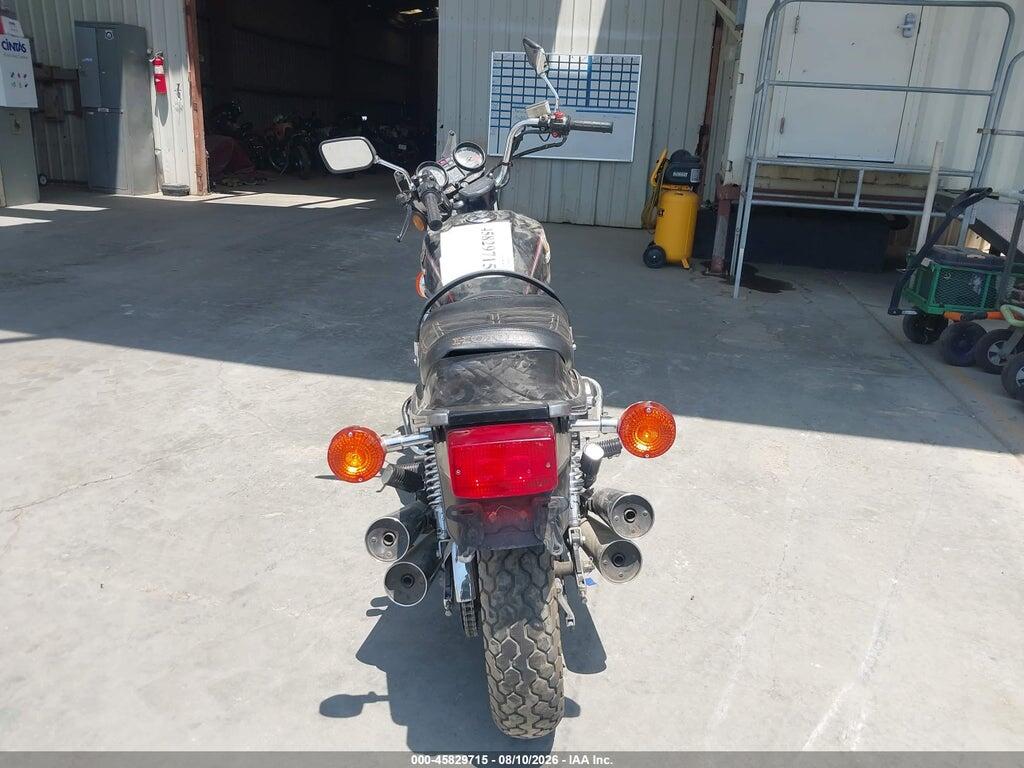 JH2RC0126CM007084 1982 HONDA CB750 photo no. 6