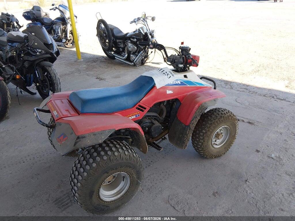 JH3TE030XGK052781 1986 HONDA TRX200 photo no. 4