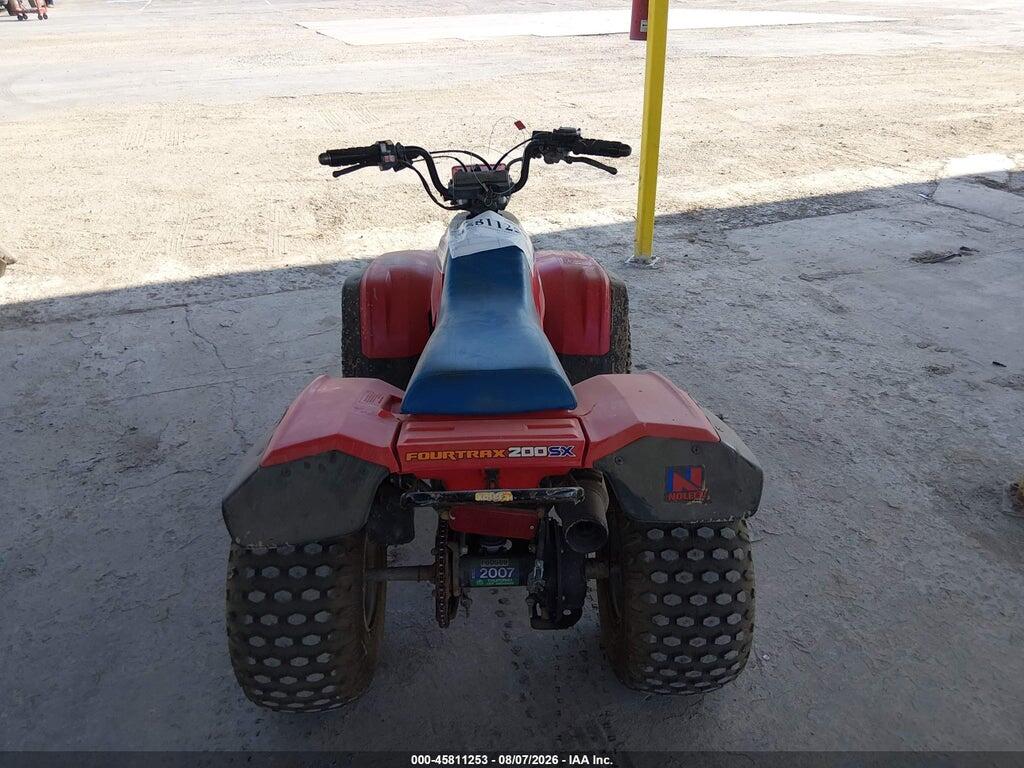 JH3TE030XGK052781 1986 HONDA TRX200 photo no. 6