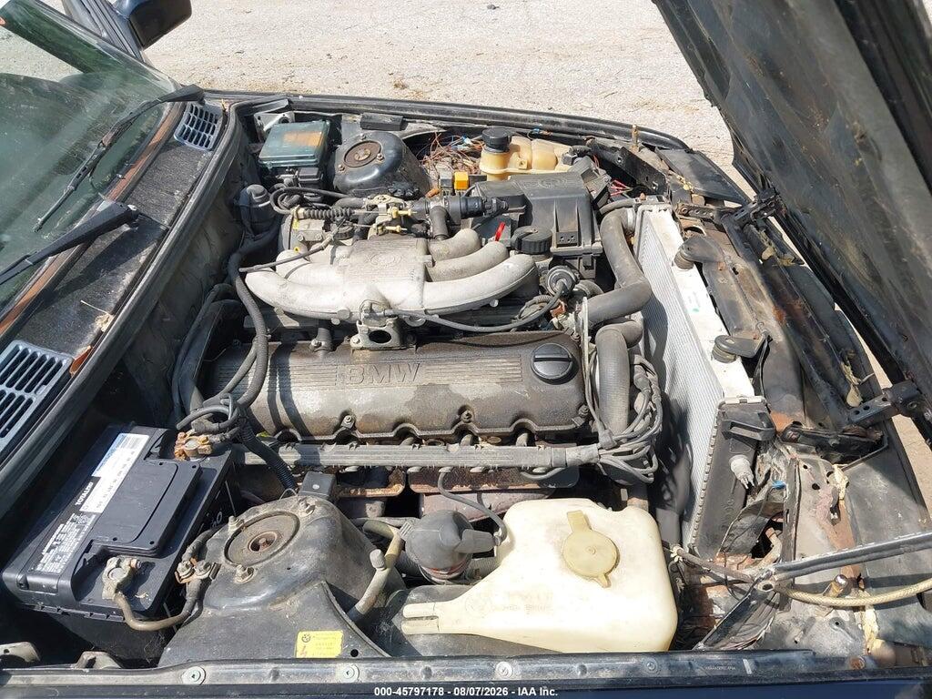 WBABB2306K8863879 1989 BMW 325 photo no. 12