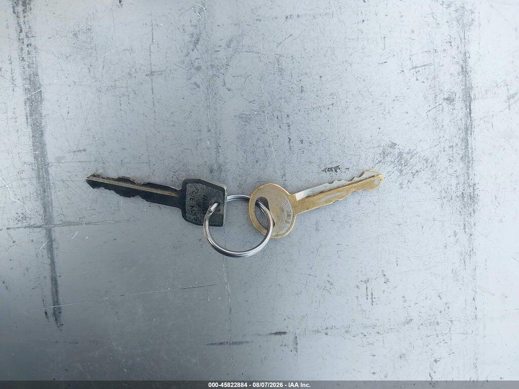 1FAPP6245NH160810 1992 FORD THUNDERBIRD photo no. 11