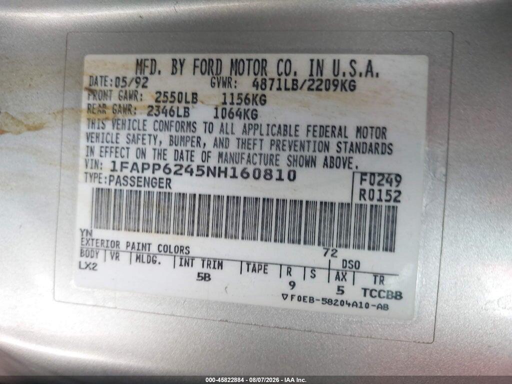 1FAPP6245NH160810 1992 FORD THUNDERBIRD photo no. 9