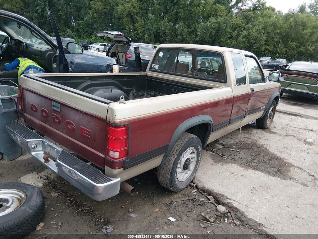 1B7GL23X7PS134108 1993 DODGE DAKOTA photo no. 4