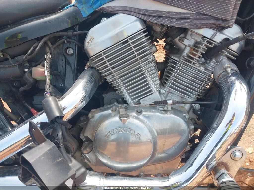 JH2PC2103SM600207 1995 HONDA VT600 photo no. 8