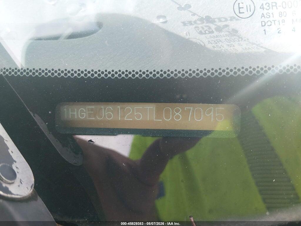 1HGEJ6125TL087095 1996 HONDA CIVIC photo no. 9