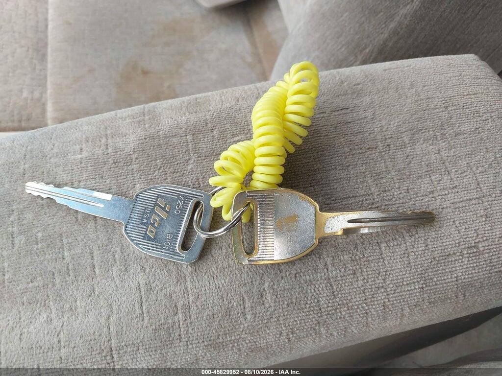 1HGCE1899VA009595 1997 HONDA ACCORD photo no. 11
