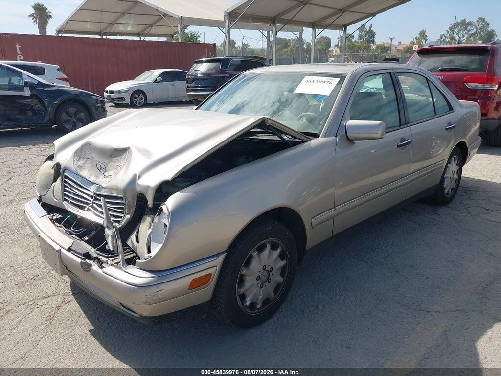 WDBJF65H4XA835090 1999 MERCEDES-BENZ E 320 photo no. 2