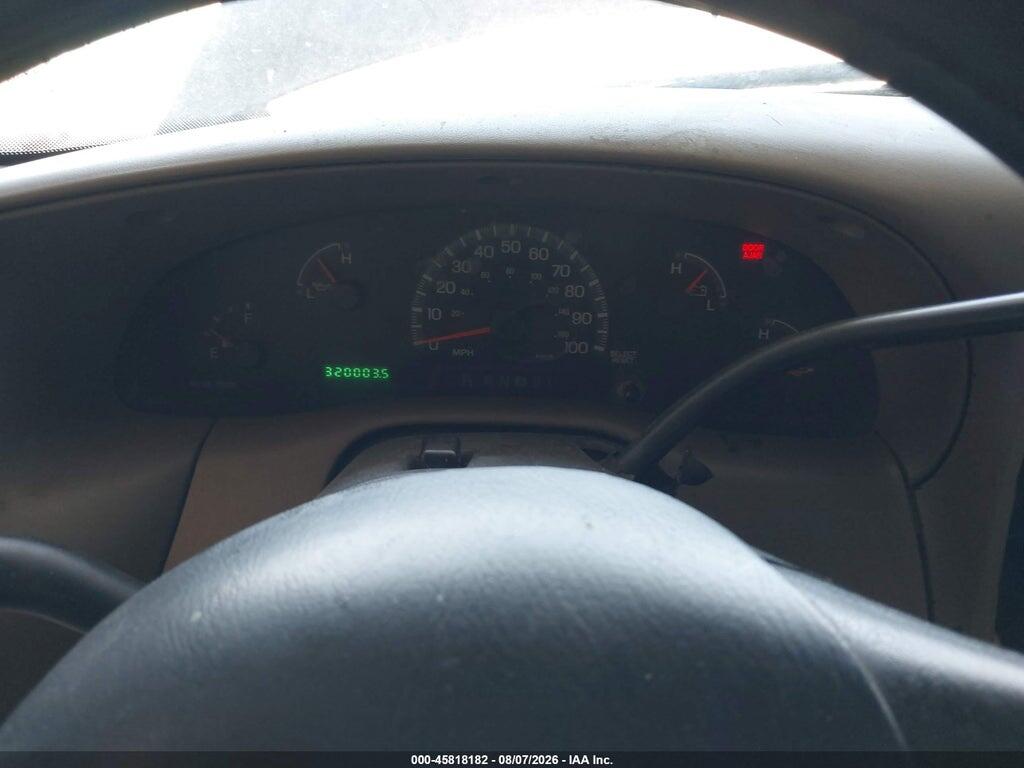 1FTPX18L7YNB21427 2000 FORD F-150 photo no. 7