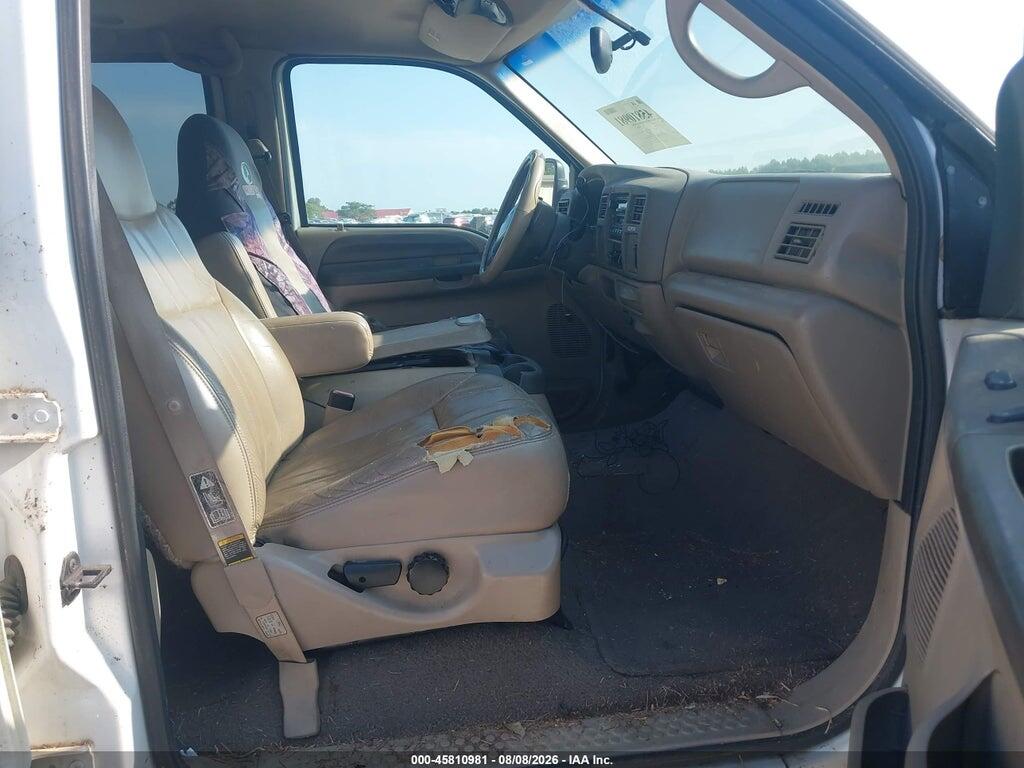 1FMNU40S5YEB26285 2000 FORD EXCURSION photo no. 5