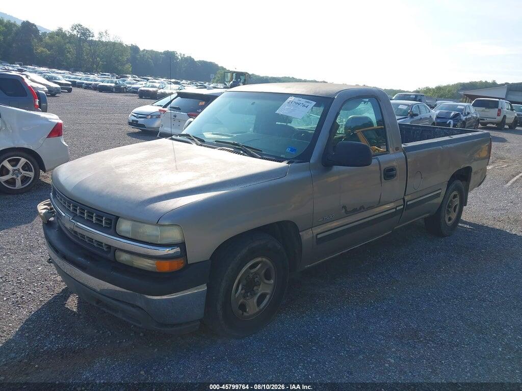 1GCEC14V3YE373265 2000 CHEVROLET SILVERADO 1500 photo no. 2