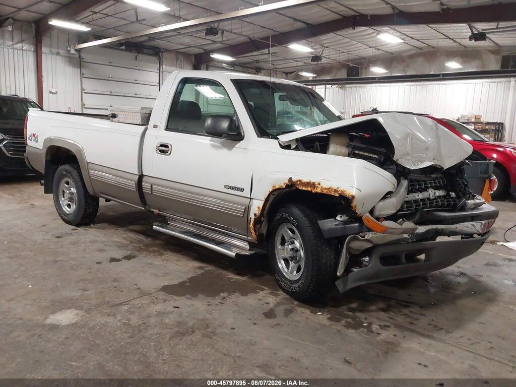 1GCEK14V5YE358446 2000 CHEVROLET SILVERADO 1500 photo no. 1