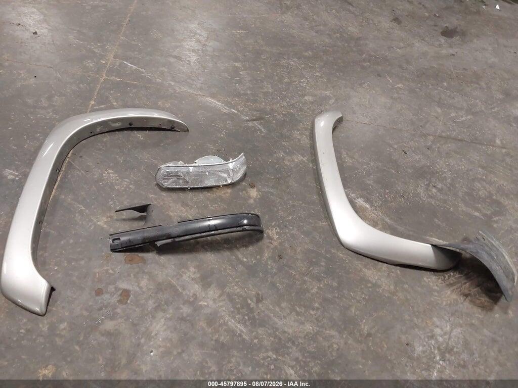 1GCEK14V5YE358446 2000 CHEVROLET SILVERADO 1500 photo no. 12