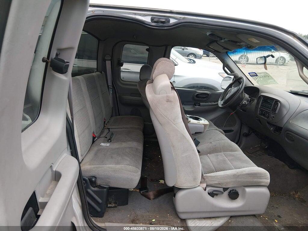 1FTRX17W01NB22347 2001 FORD F-150 photo no. 8