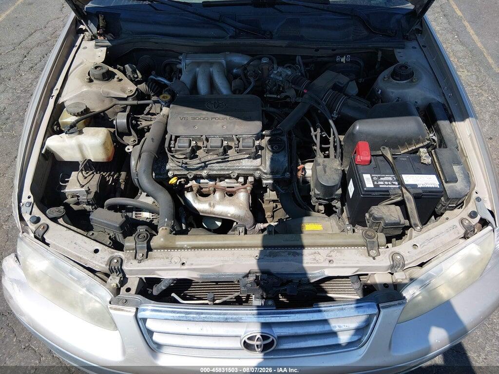 JT2BF22K110313781 2001 TOYOTA CAMRY photo no. 10
