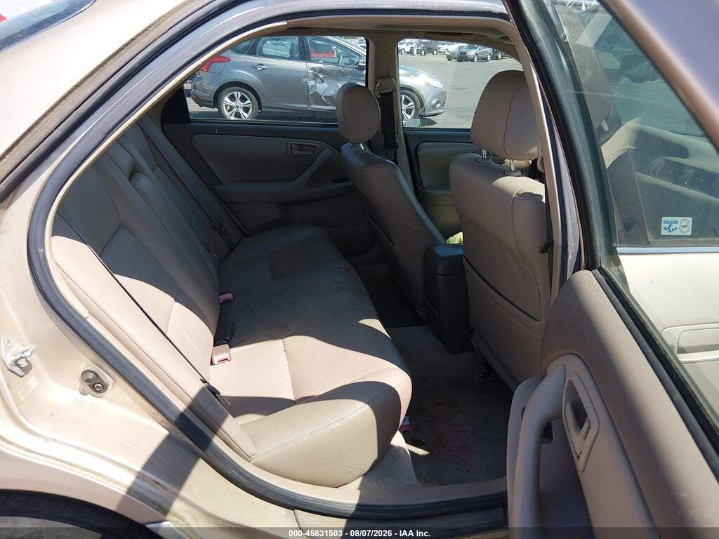 JT2BF22K110313781 2001 TOYOTA CAMRY photo no. 8