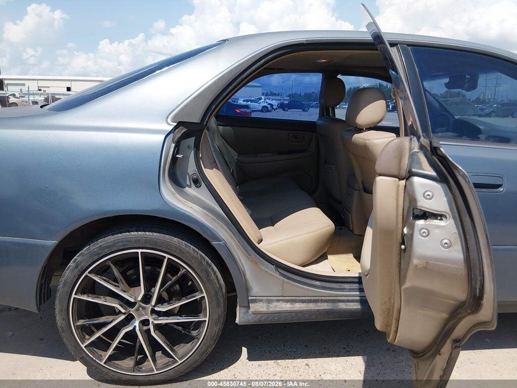 JT8BF28G910329963 2001 LEXUS ES 300 photo no. 8