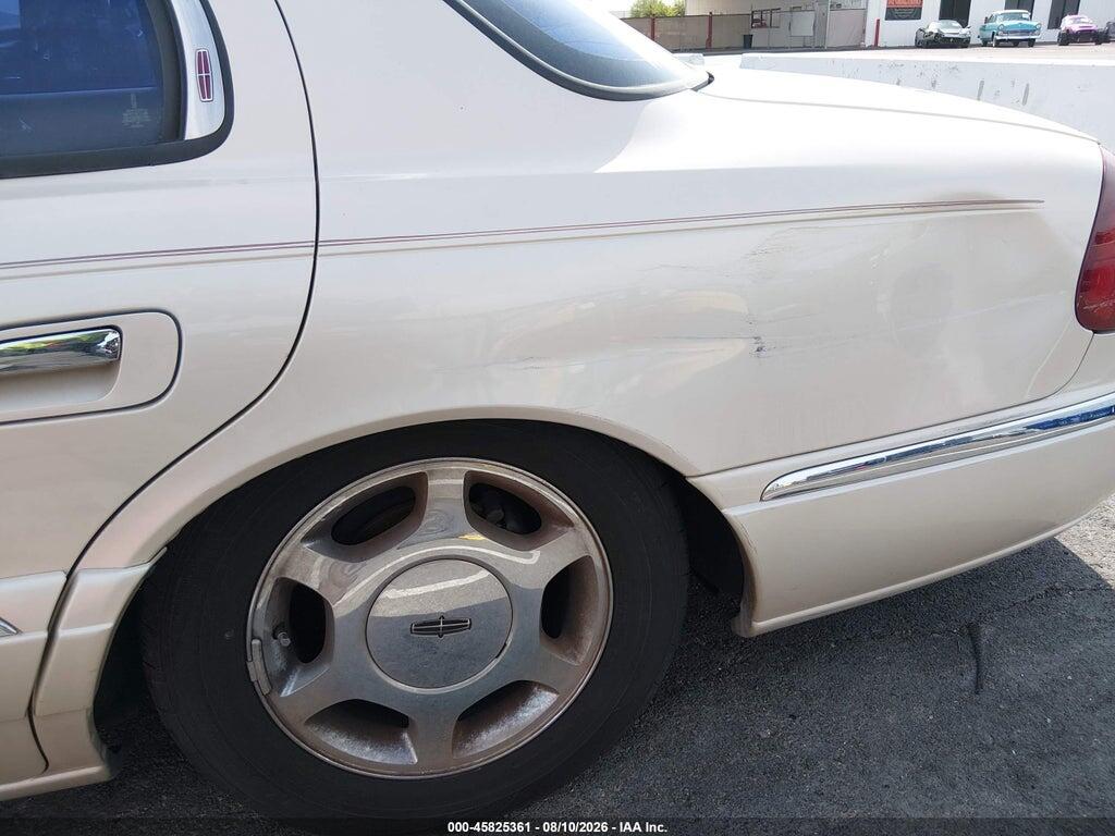 1LNHM97V41Y600418 2001 LINCOLN CONTINENTAL photo no. 6