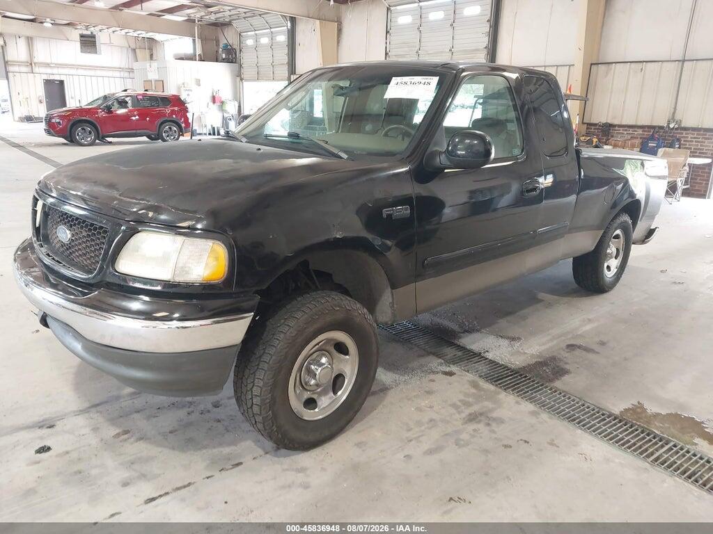 1FTRX17272NB35322 2002 FORD F-150 photo no. 2