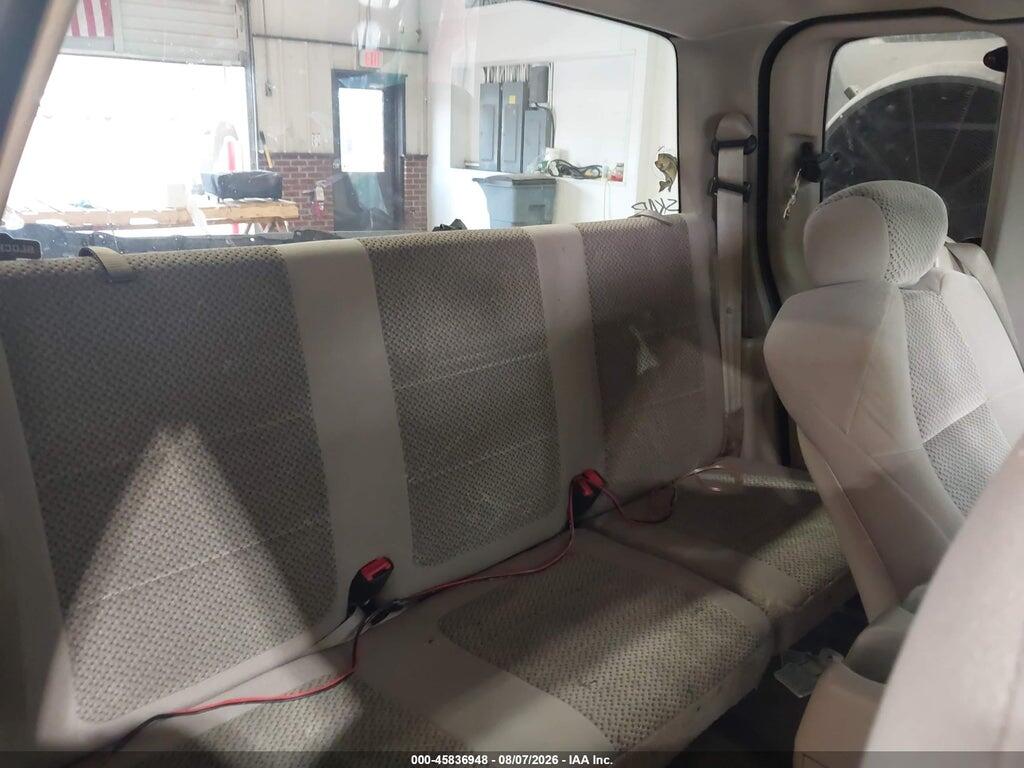 1FTRX17272NB35322 2002 FORD F-150 photo no. 8