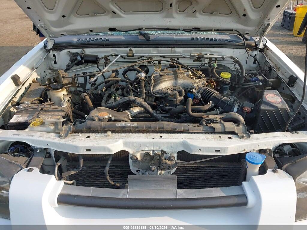 1N6ED29Y72C307677 2002 NISSAN FRONTIER photo no. 10