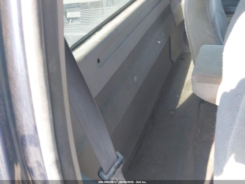 1FTRF08W82KB04905 2002 FORD F-150 photo no. 8