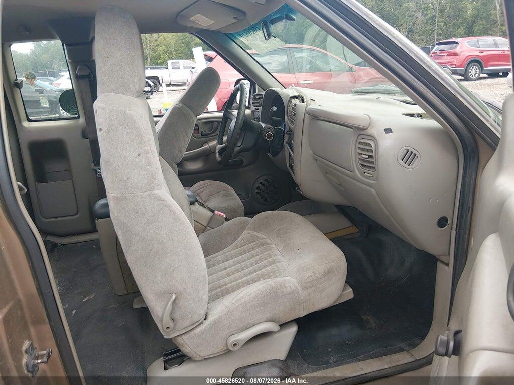 1GCCS19W428128489 2002 CHEVROLET S-10 photo no. 5