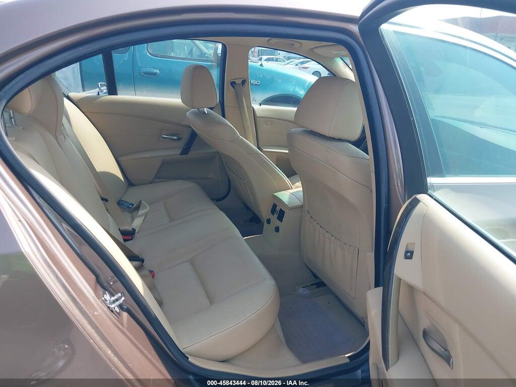 WBANA73594B800581 2004 BMW 530I photo no. 8