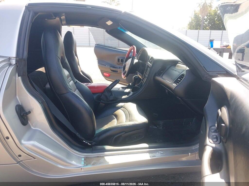 1G1YY22G545133744 2004 CHEVROLET CORVETTE photo no. 5