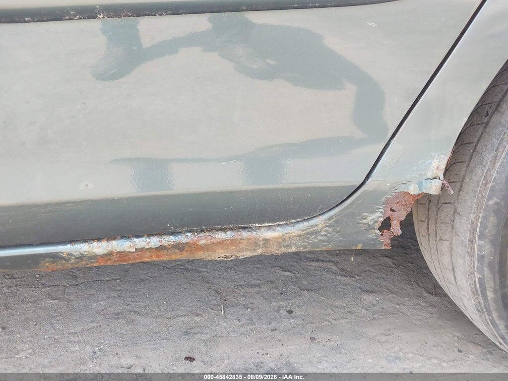 5TDBA23C75S045397 2005 TOYOTA SIENNA photo no. 6