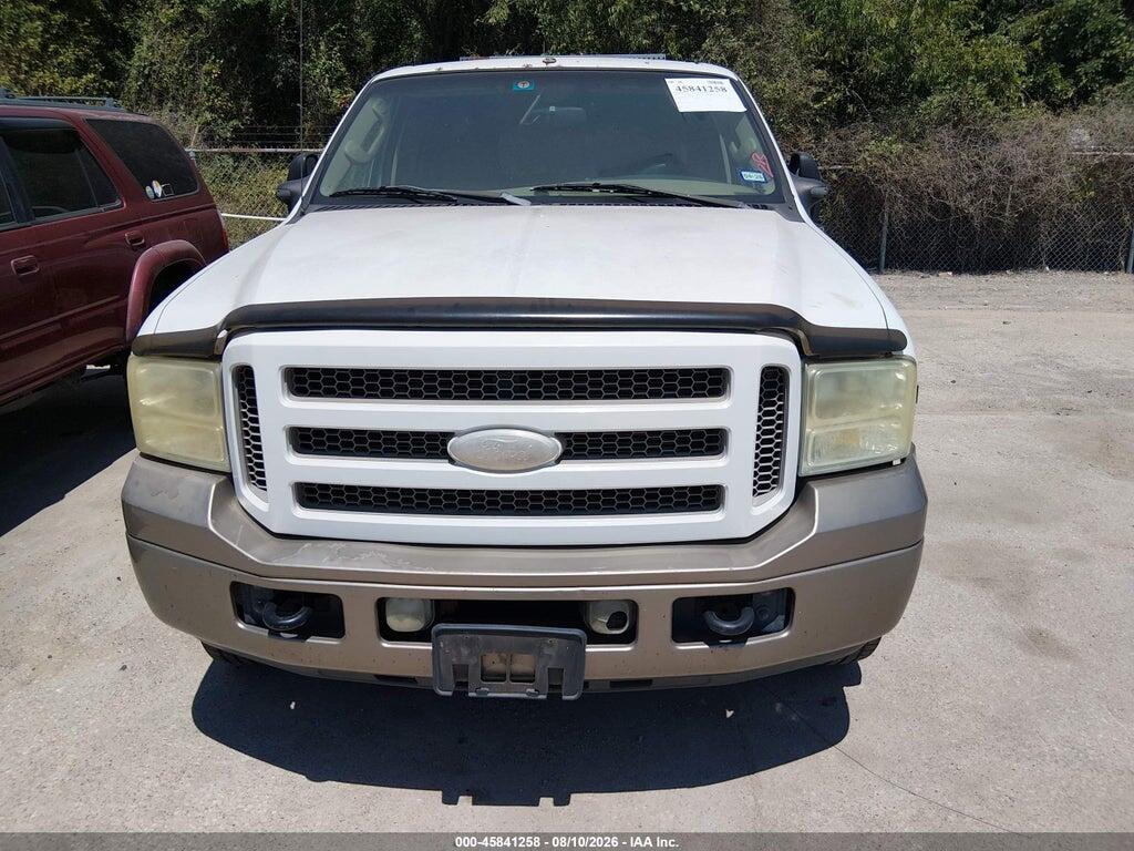 1FMSU45P75ED25762 2005 FORD EXCURSION photo no. 12