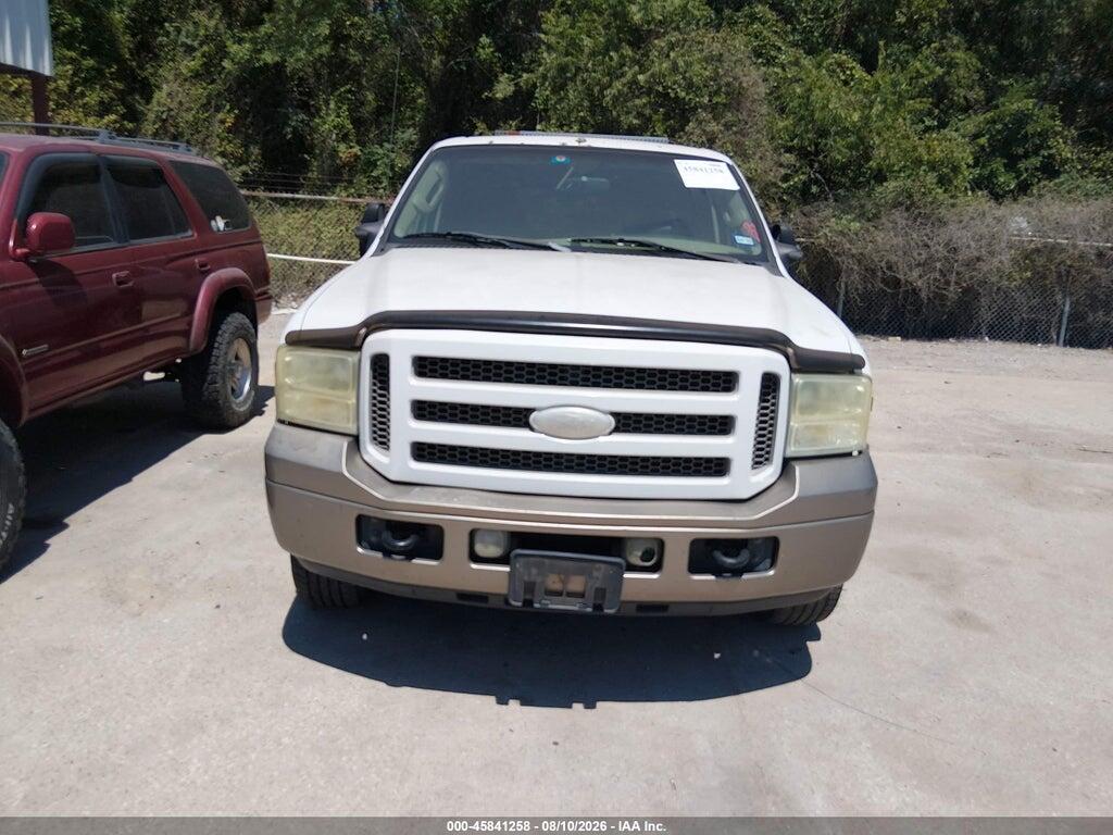 1FMSU45P75ED25762 2005 FORD EXCURSION photo no. 6