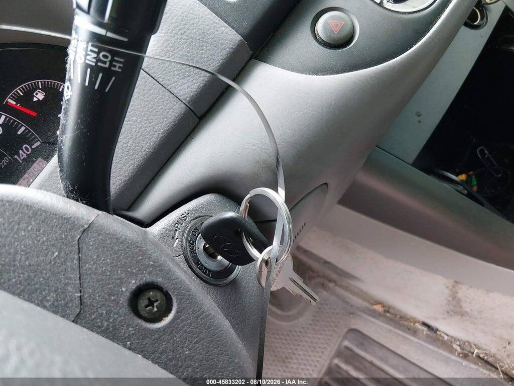 4T1BE30K25U019870 2005 TOYOTA CAMRY photo no. 11