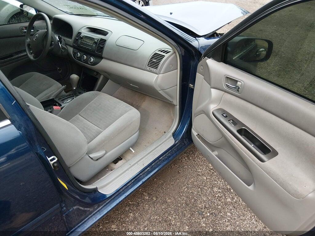 4T1BE30K25U019870 2005 TOYOTA CAMRY photo no. 5
