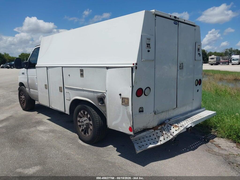1FDSE35L25HB19784 2005 FORD E-350 CUTAWAY photo no. 3
