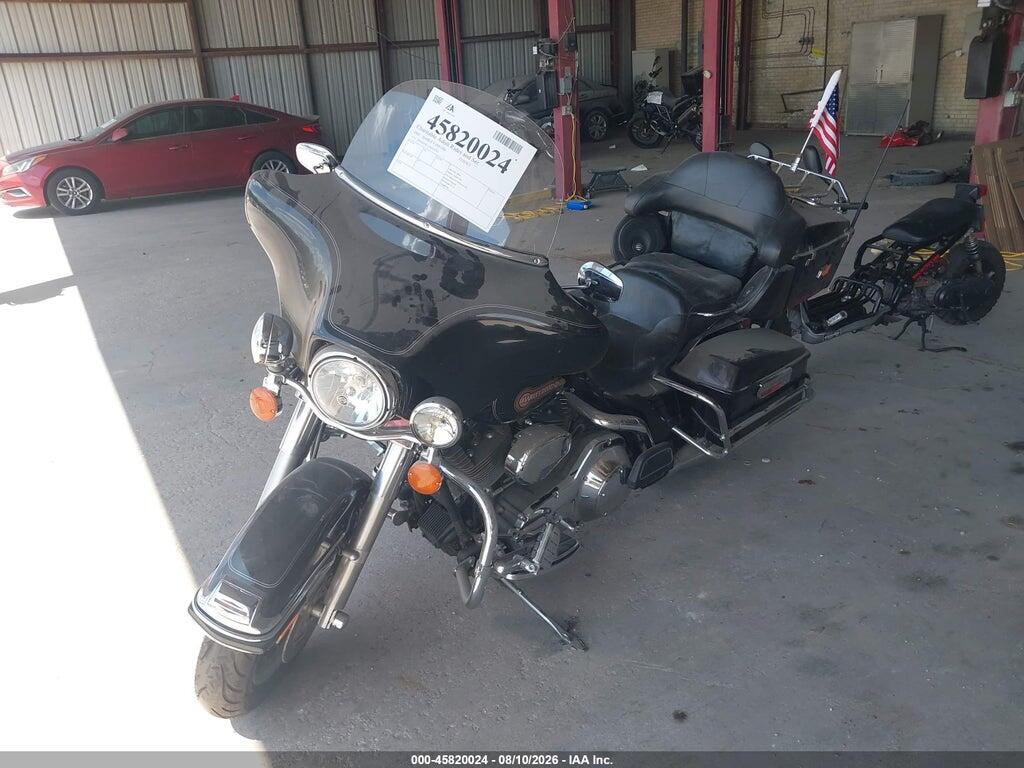 1HD1FFW115Y623740 2005 HARLEY-DAVIDSON FLHTCI photo no. 2