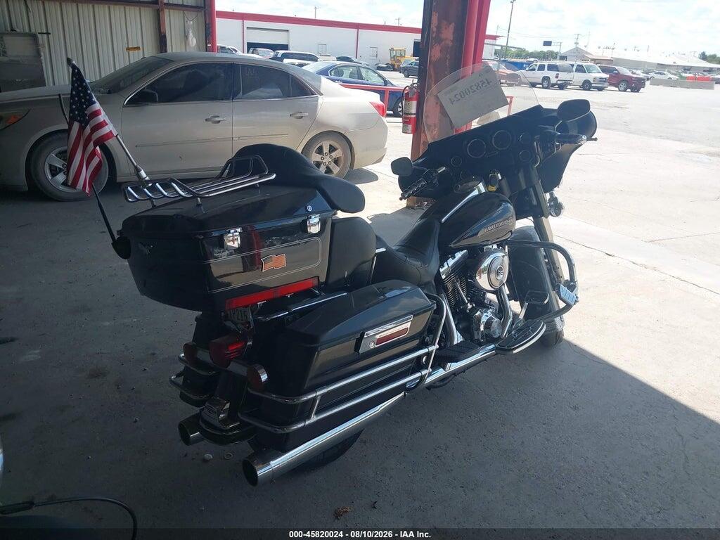 1HD1FFW115Y623740 2005 HARLEY-DAVIDSON FLHTCI photo no. 4