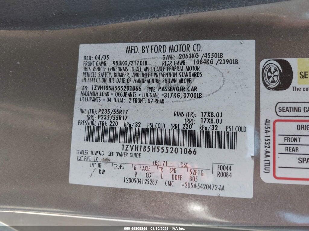1ZVHT85H555201066 2005 FORD MUSTANG photo no. 9