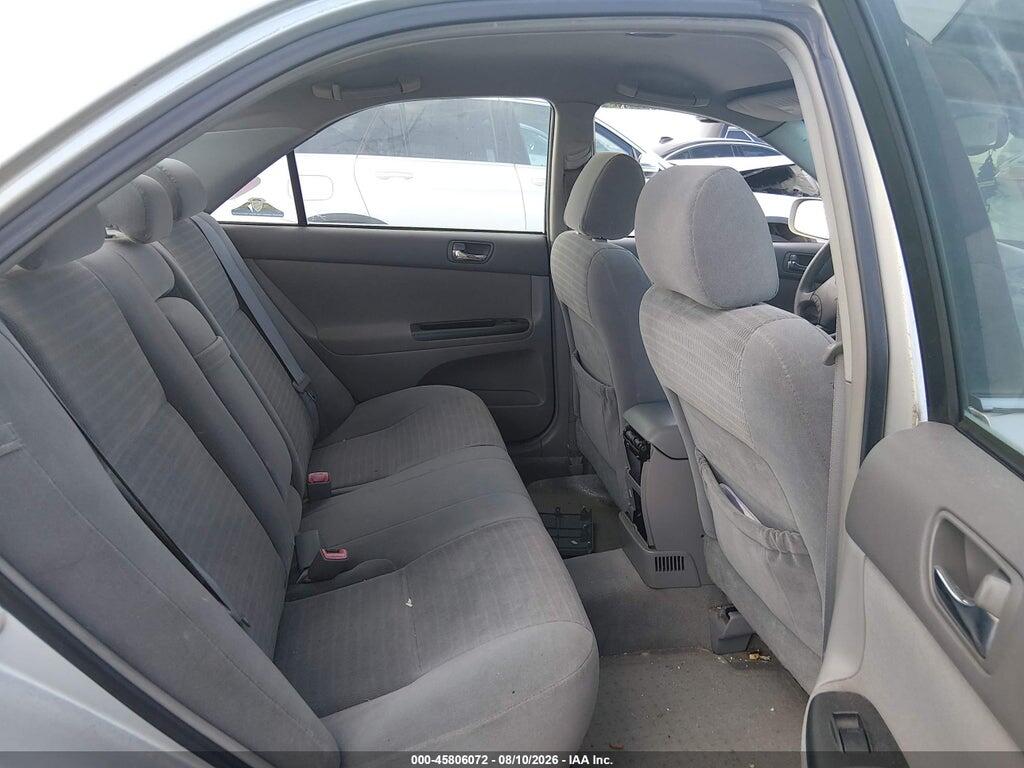 4T1BF32K35U615001 2005 TOYOTA CAMRY photo no. 8