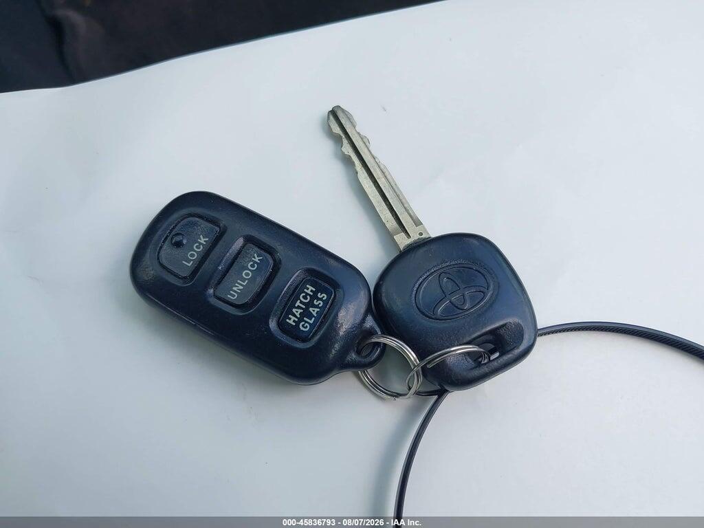 2T1KR32EX6C593650 2006 TOYOTA MATRIX photo no. 11