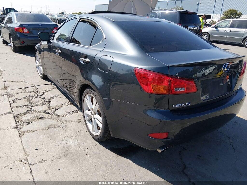 JTHBE262765011599 2006 LEXUS IS 350 photo no. 3