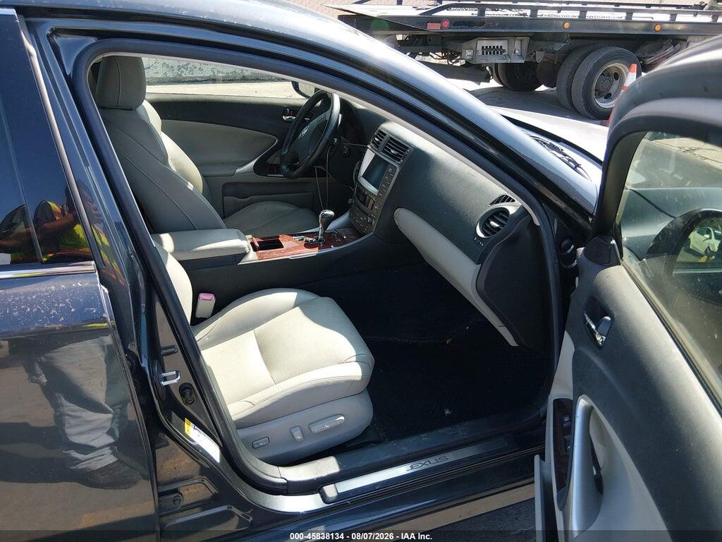 JTHBE262765011599 2006 LEXUS IS 350 photo no. 5