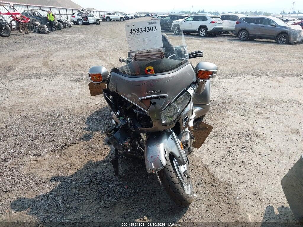 1HFSC47F66A501548 2006 HONDA GL1800 photo no. 5