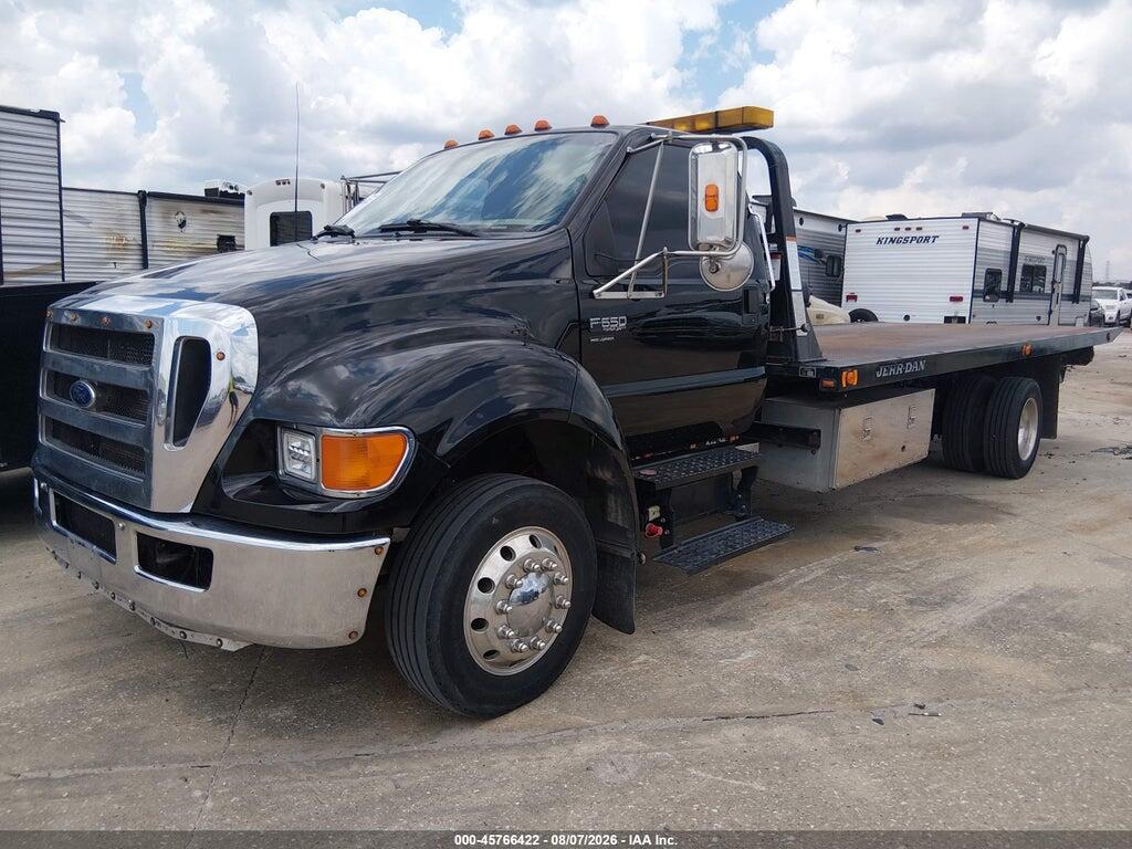 3FRWF65F86V229957 2006 FORD F-650 photo no. 2