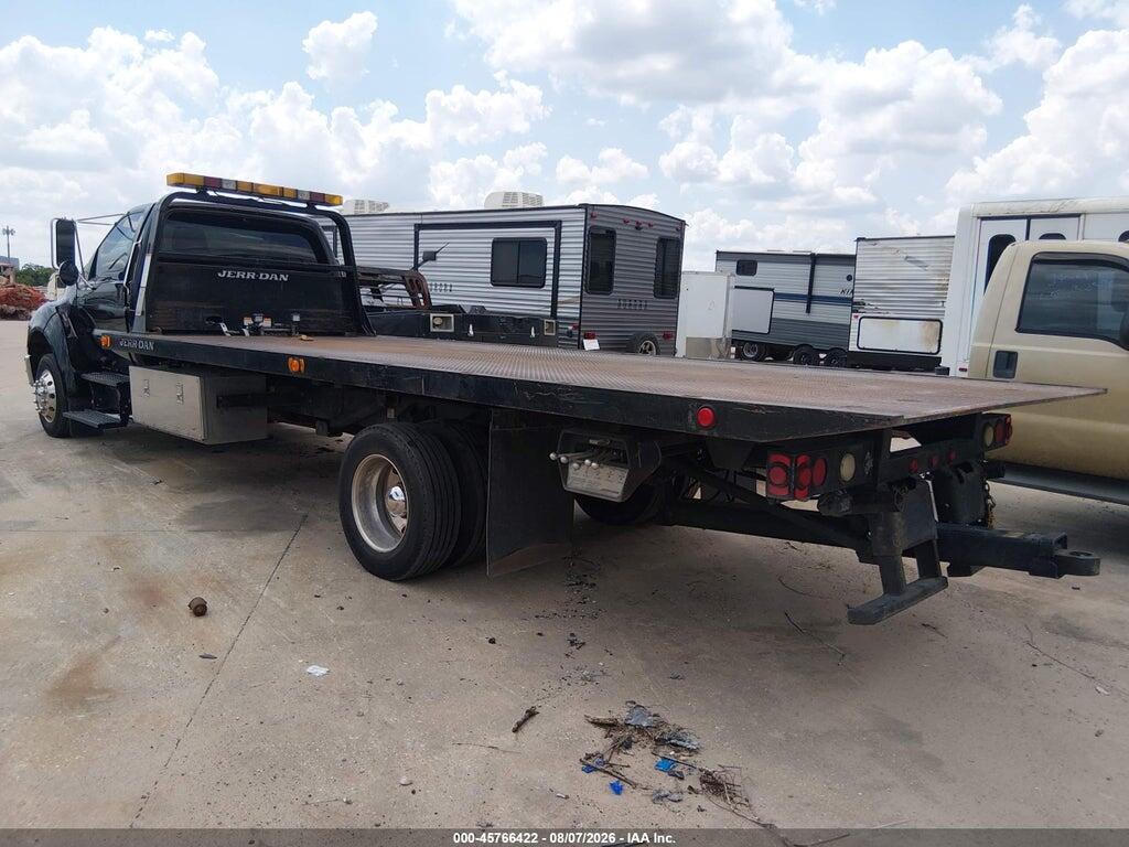 3FRWF65F86V229957 2006 FORD F-650 photo no. 3