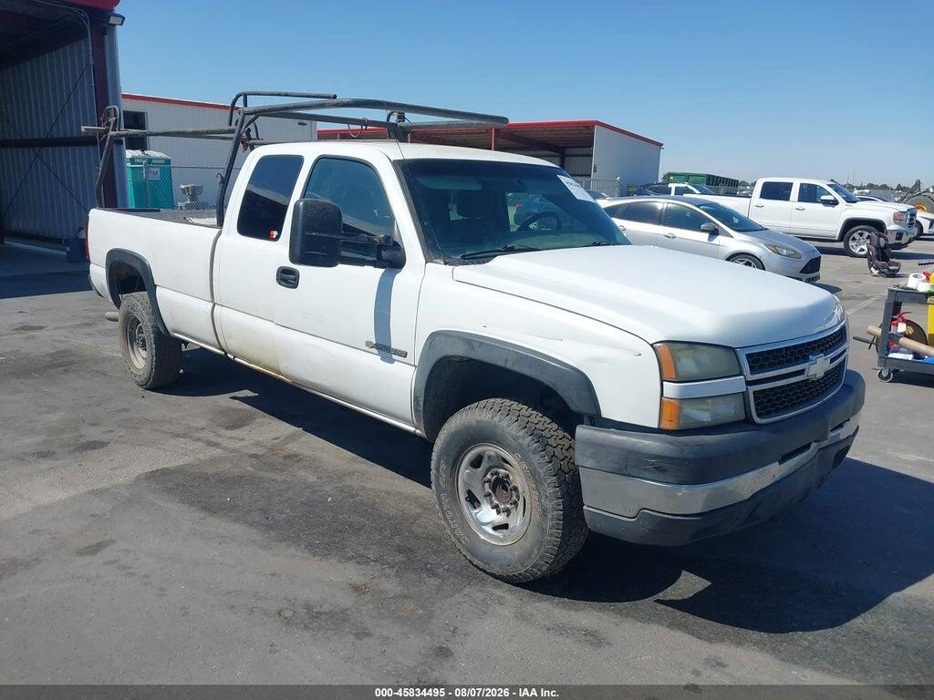 2007 CHEVROLET SILVERADO 2500HD CLASSIC 1GCHC29U37E102661